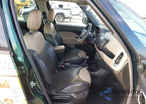 2014 Fiat 500L Lounge из США, поврежденный, VIN ZFBCFACH6EZ022092